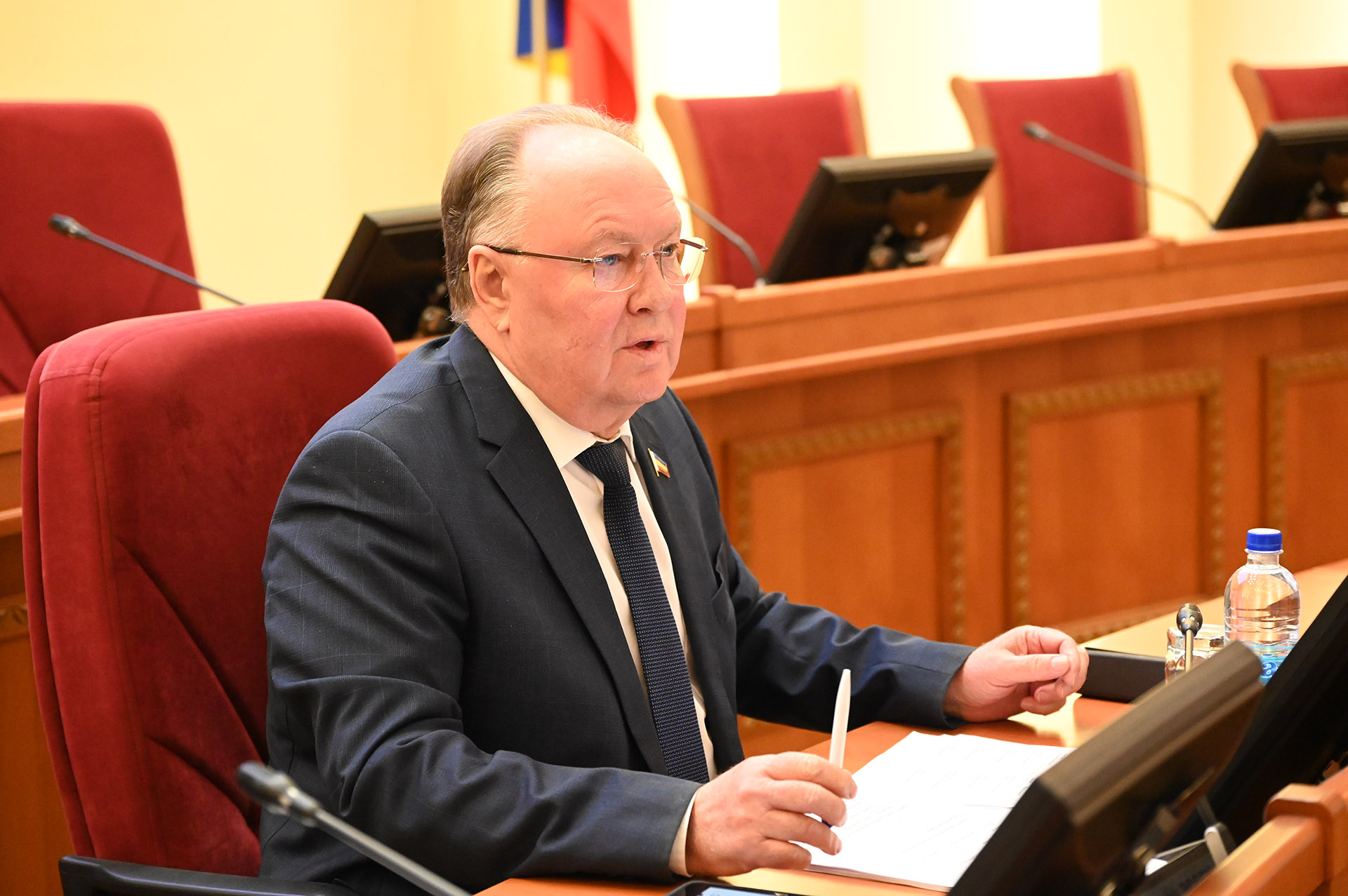 Ко второму чтению доходы областного бюджета выросли на 42,9 млрд рублей