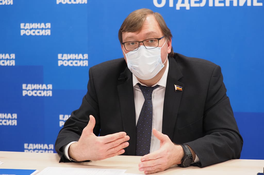 Более половины инициатив донского парламента были учтены при формировании пакета мер государственной поддержки Более половины инициатив донского парламента были учтены при формировании пакета мер государственной поддержки