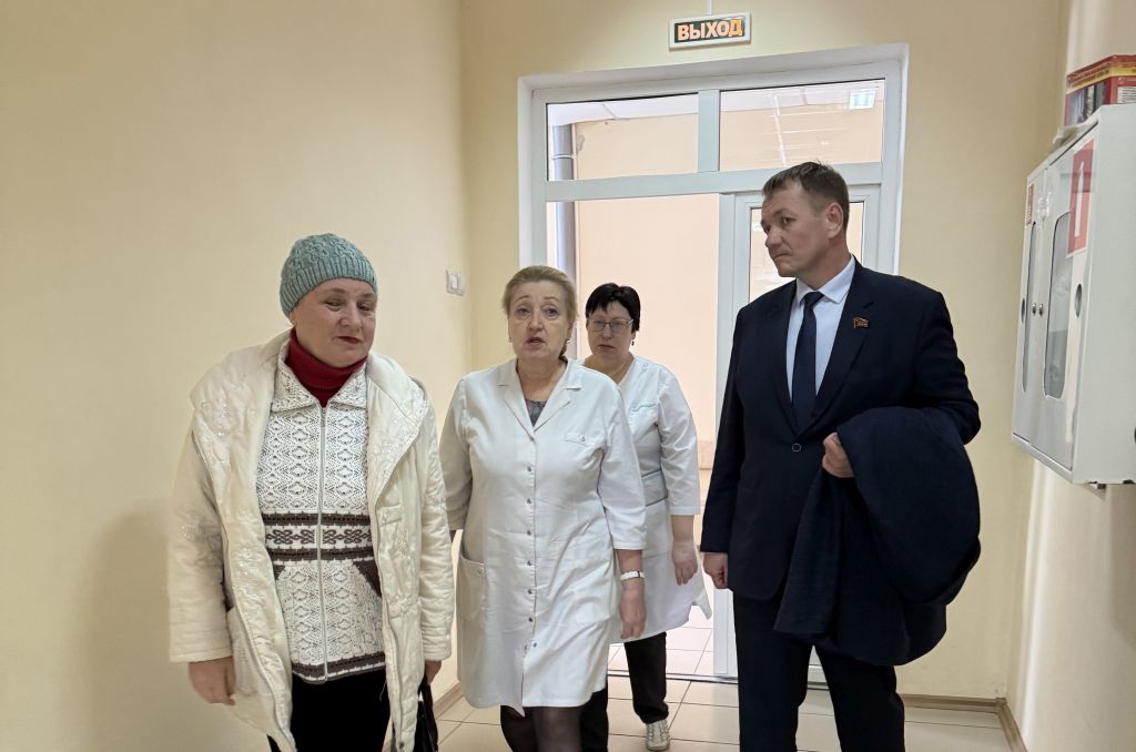 Алексей Мисан встретился с работниками медицинских учреждений Тацинского района
