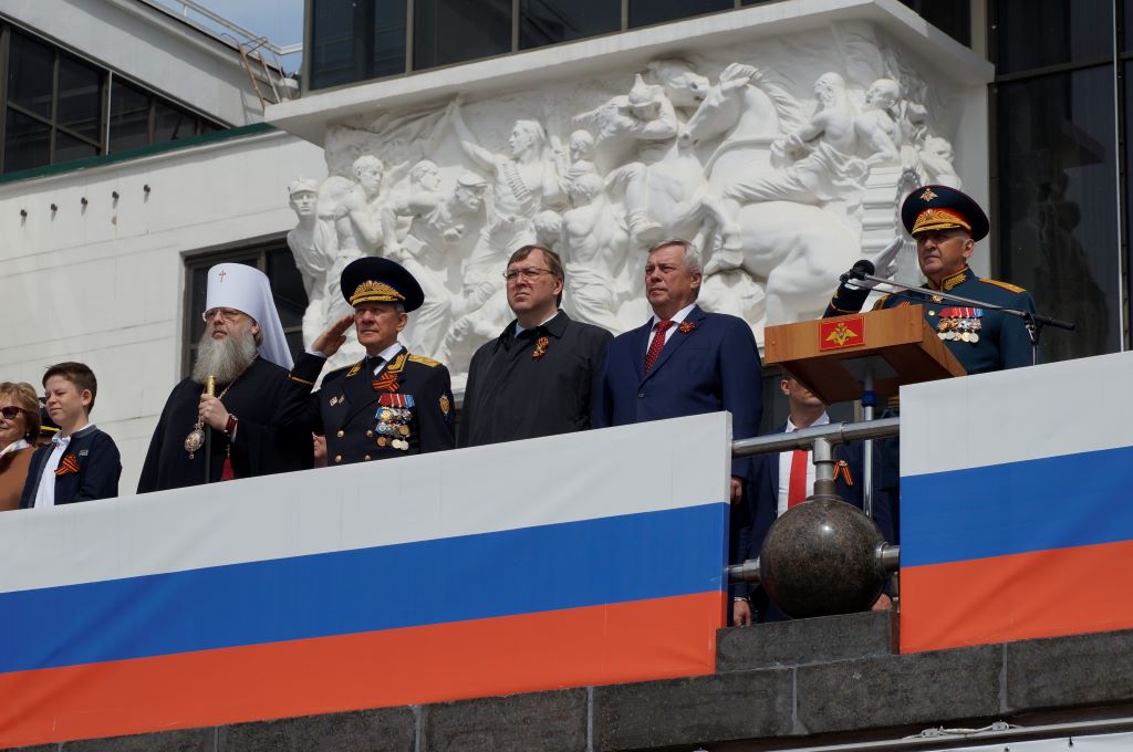 В Ростове-на-Дону состоялся военный парад, посвященный 79-й годовщине Победы в Великой Отечественной войне