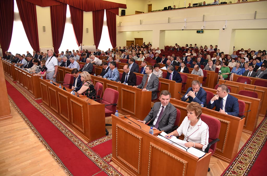 10-е заседание ЗСРО: Принят региональный закон «Об Уполномоченном по правам ребенка в Ростовской области» 10-е заседание ЗСРО: Принят региональный закон «Об Уполномоченном по правам ребенка в Ростовской области»