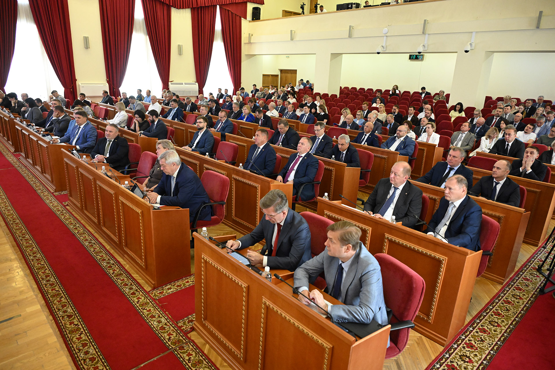 Изображение новости 22-е заседание ЗС РО: В Ростовской области создана бюджетная комиссия №6