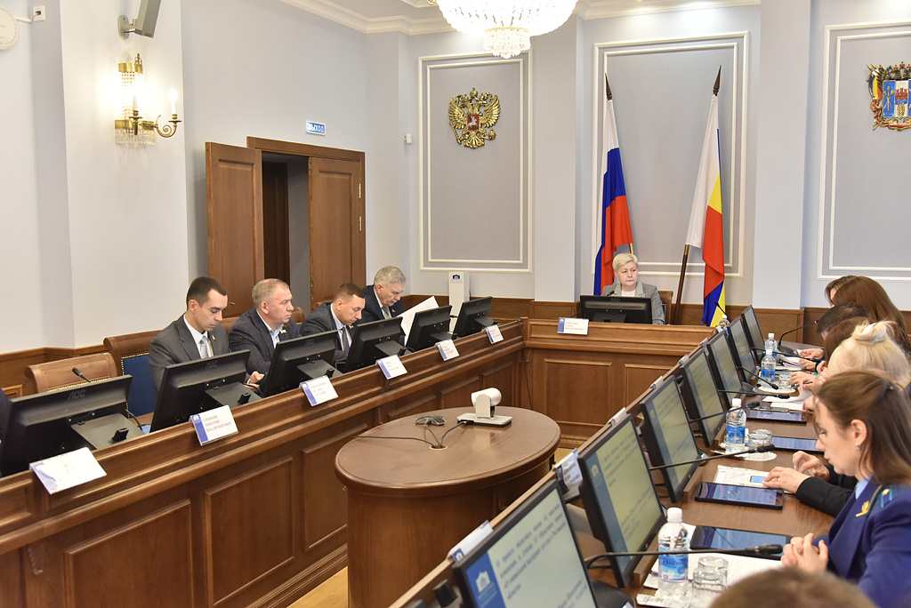 Многодетные семьи смогут получать неиспользованные остатки средств регионального материнского капитала
