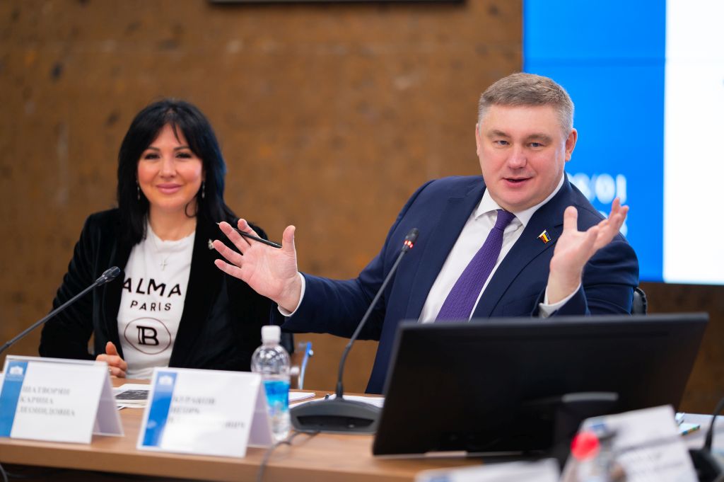 IT-технологии, гастрономия, мода и искусство – в приоритетах поддержки креативных индустрий на Дону