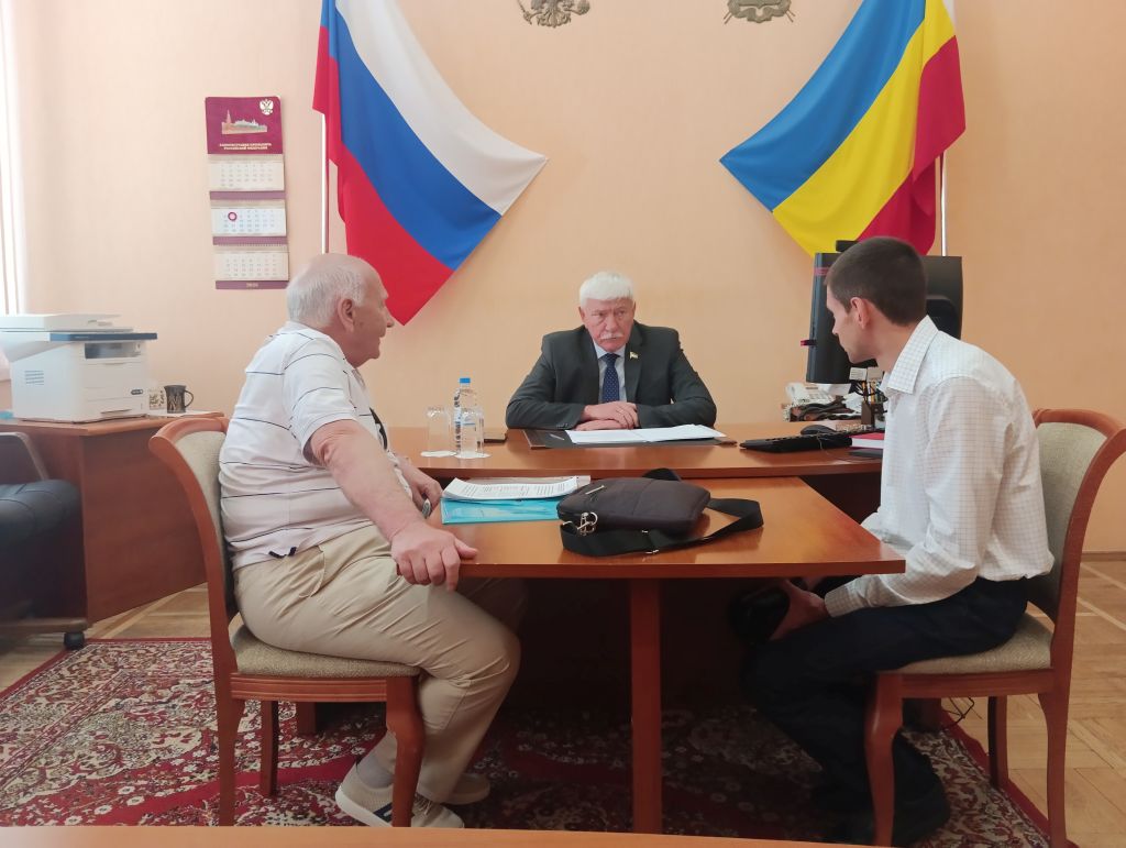 Вячеслав Василенко провел личный прием граждан