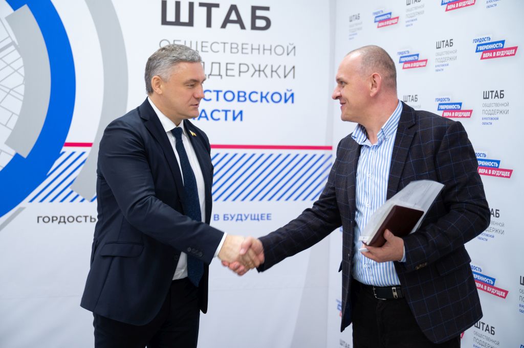 Игорь Бураков помогает образовательным организациям 