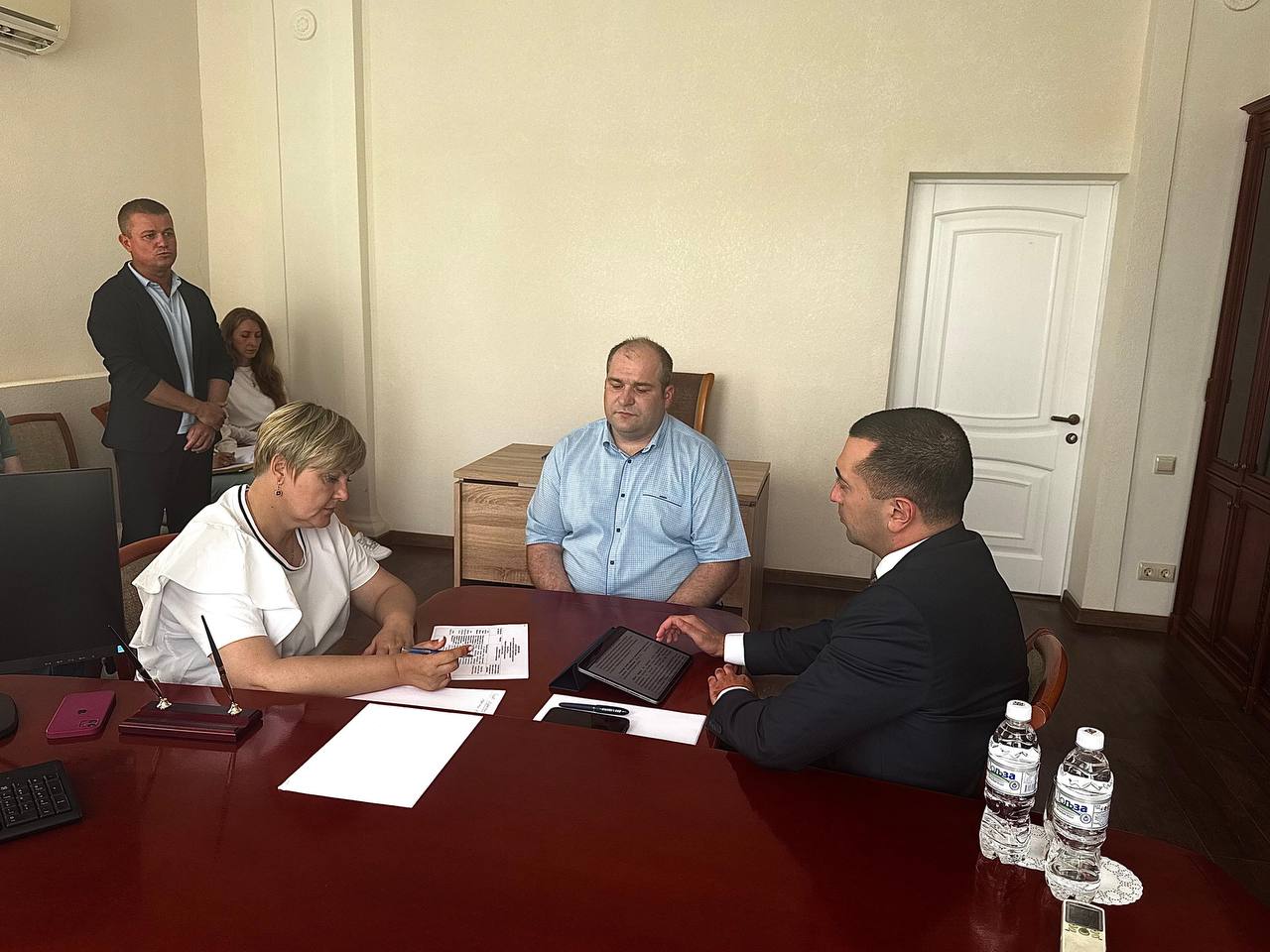 Владимир Срабонянц провел прием граждан