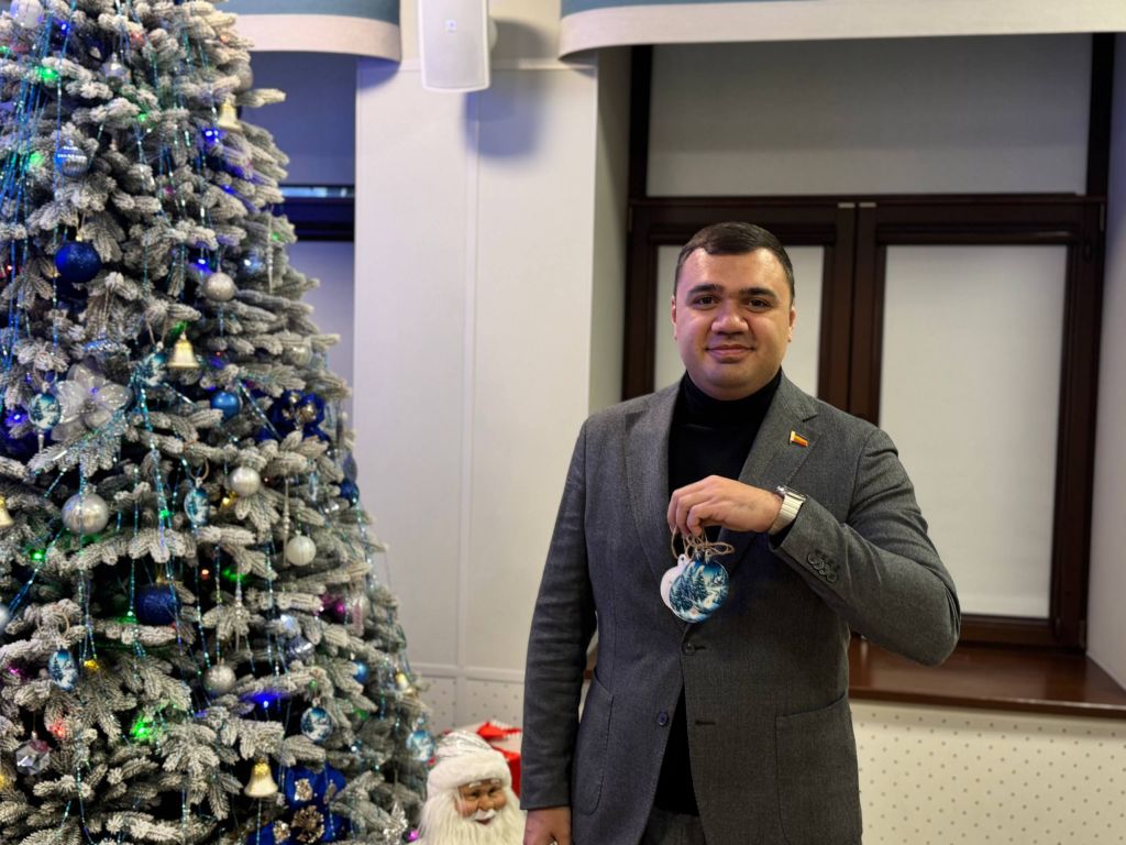 Раджив Мирзалиев принял участие в акции «Елка желаний»