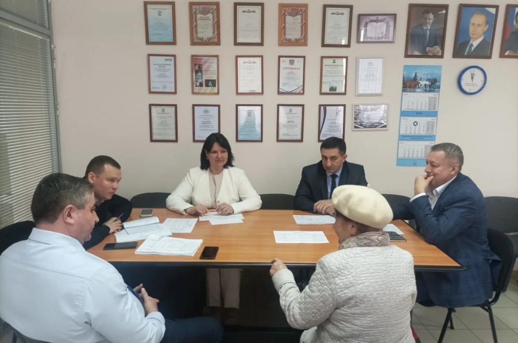 Ирина Жукова провела прием граждан в Шахтах