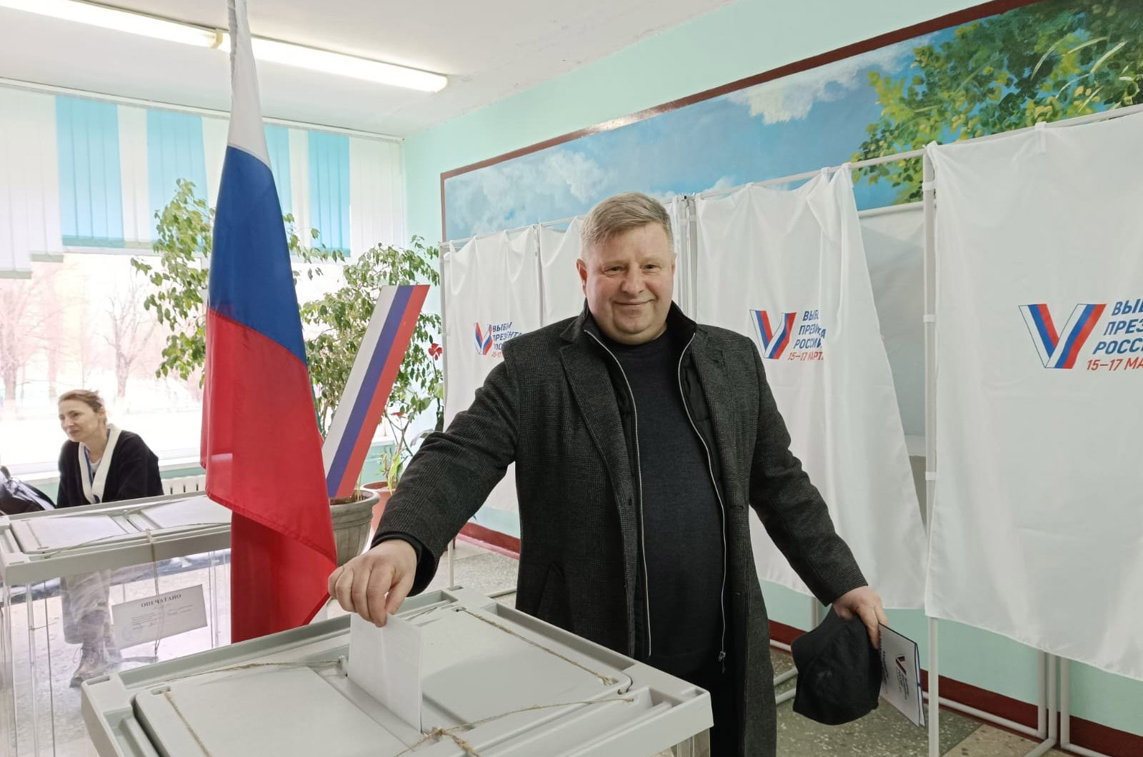 Николай Ромашенко, Татьяна Михеева, Мурат Харцызов и Александр Мельников проголосовали на выборах Президента России