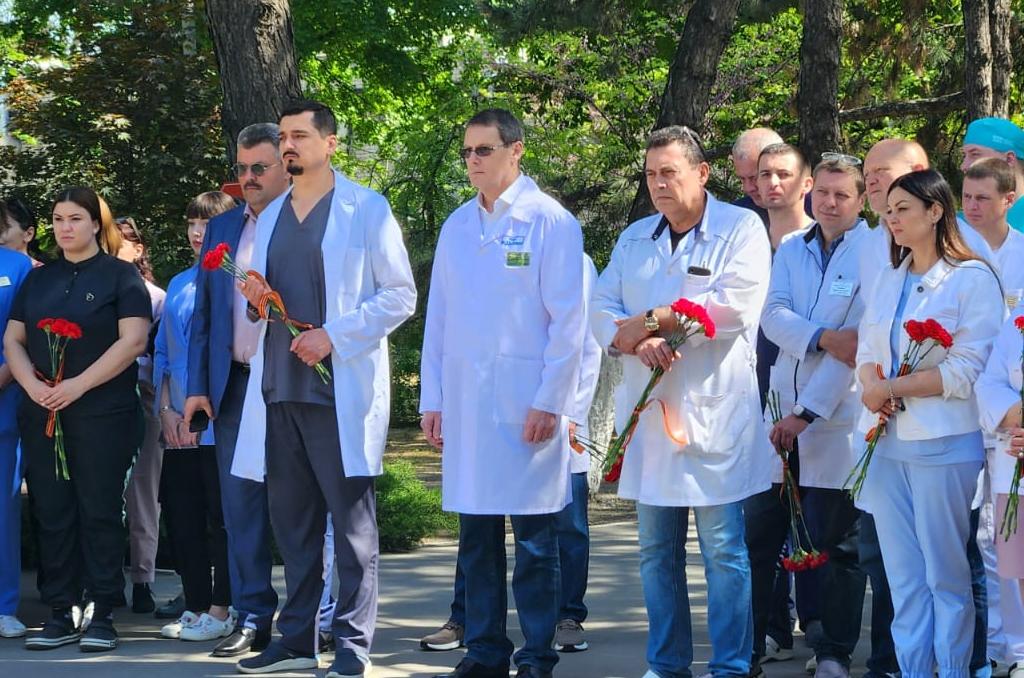 Дмитрий Сизякин принял участие в митинге в честь 80-летия Великой Победы 
