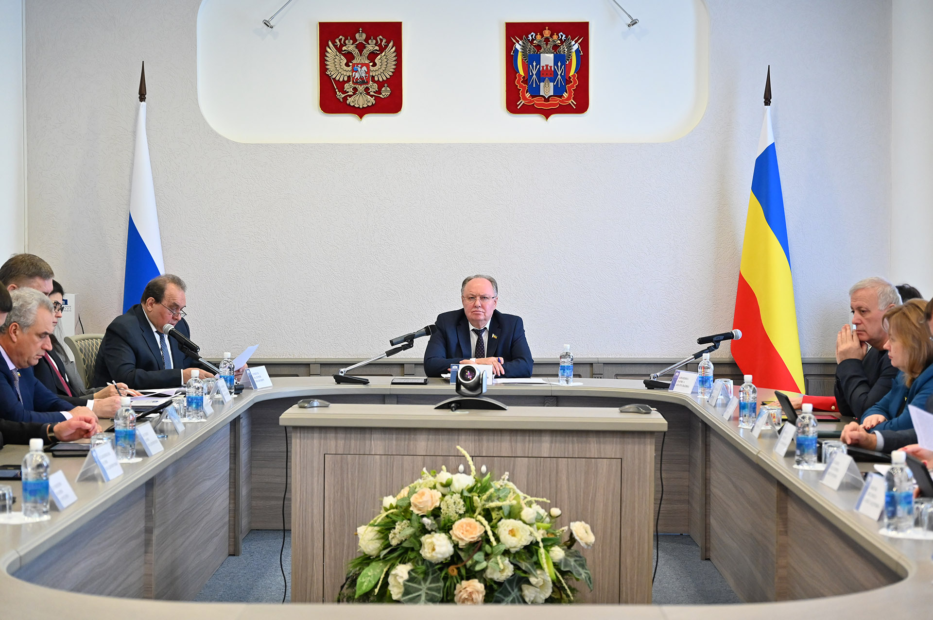 Депутаты предлагают освободить родителей от уплаты госпошлины за признание инвалидов с детства недееспособными
