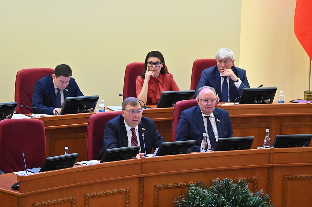 18-е заседание ЗС РО: Депутаты предлагают установить День российского кадета