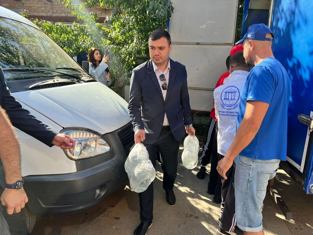 Раджив Мирзалиев организовал сбор гуманитарной помощи для жителей Курской и Белгородской областей