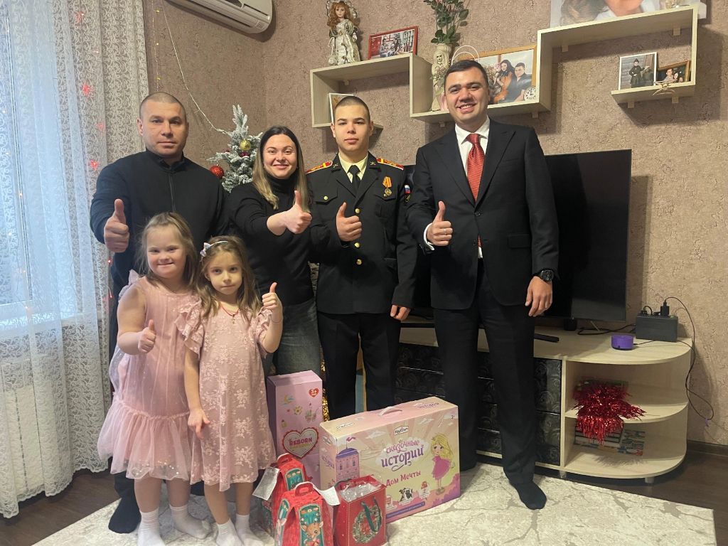 Раджив Мирзалиев выполнил пожелания детей – участников акции «Елка желаний»