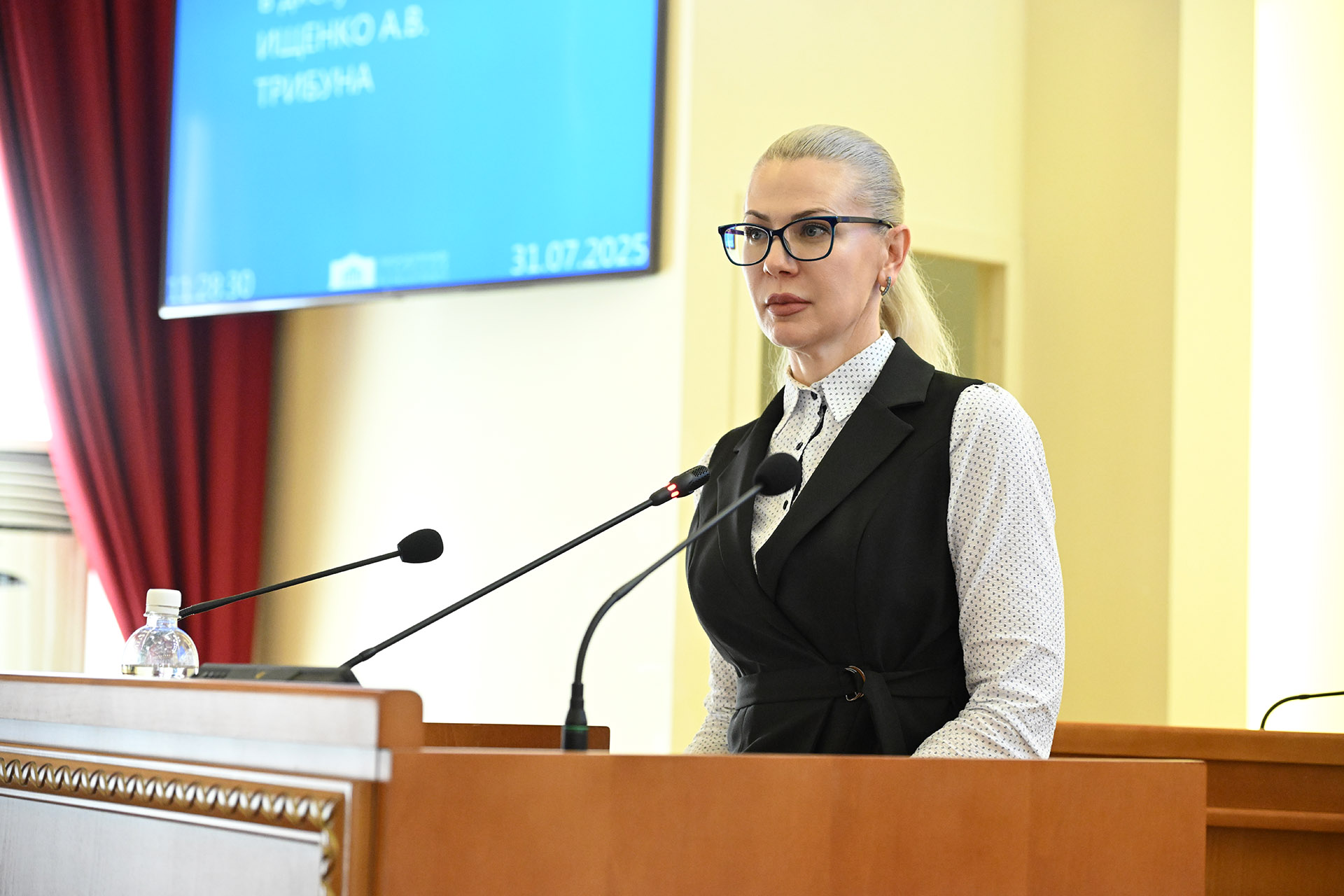 22-е заседание ЗС РО: Муниципалитеты получили право устанавливать периоды работы сезонных кафе и веранд