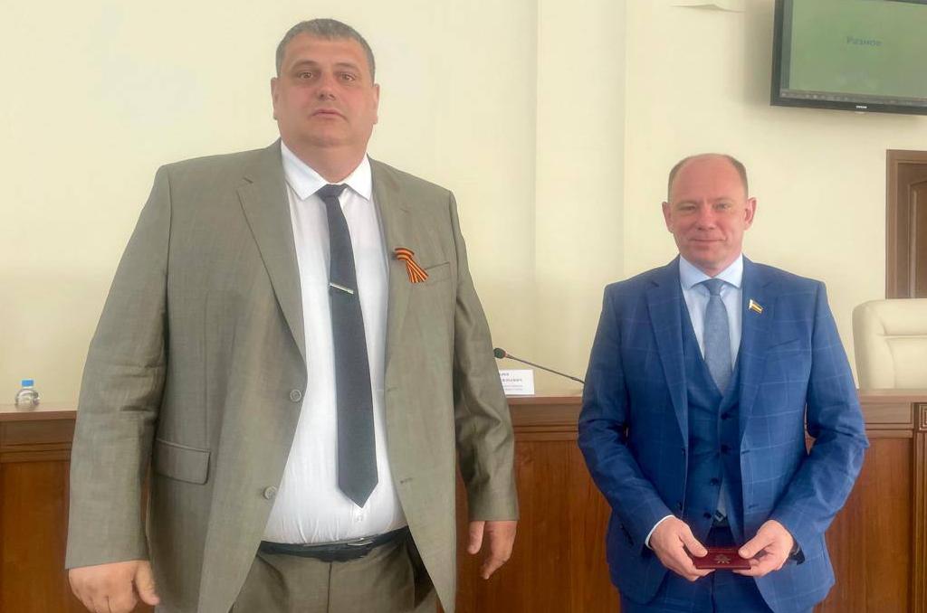 Денис Бурыка вступил в ряды добровольного общества содействия армии, авиации и флоту России