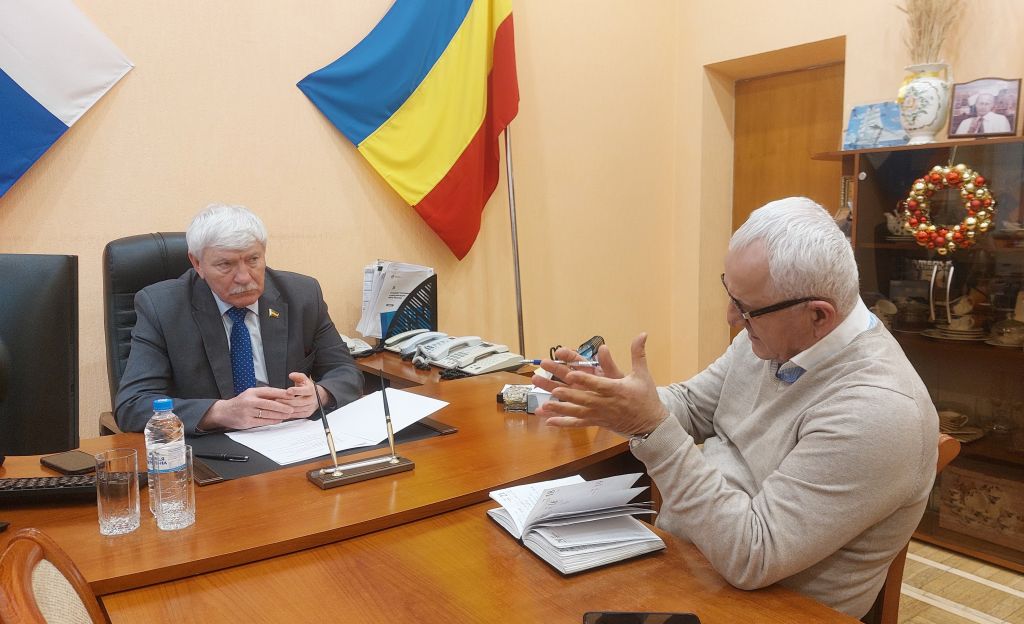 Вячеслав Василенко провел личный прием граждан в городе Ростове-на-Дону 