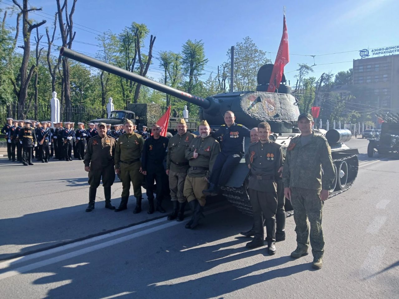Максим Гелас принял участие в военном параде, посвященном 80-й годовщине Победы в Великой Отечественной войне