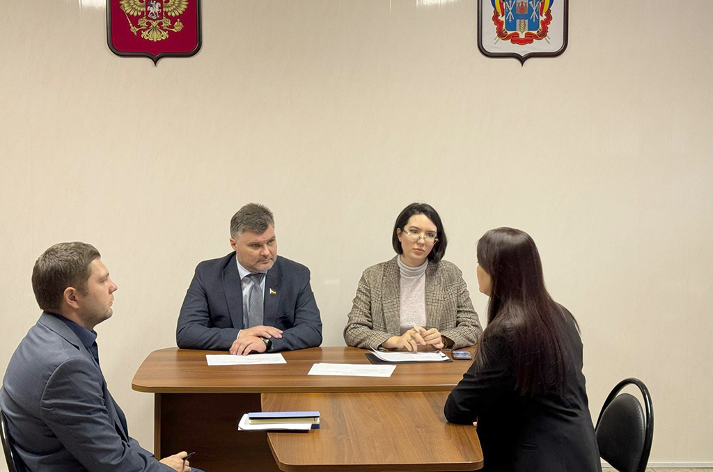 В Егорлыкском районе в отремонтированную школу будут закуплены новая мебель и компьютерная техника