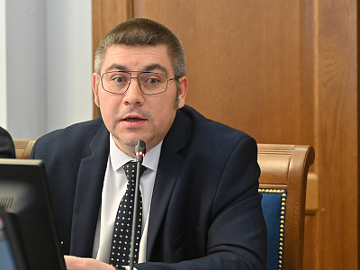 Изображение новости Заседание круглого стола на тему «Законодательные аспекты защиты донского пчеловодства» №19
