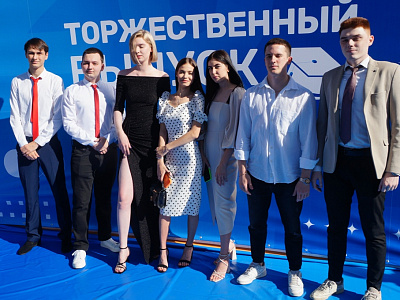 Изображение новости Вручение дипломов лучшим выпускникам опорного вуза Ростовской области – Донского государственного технического университета №9