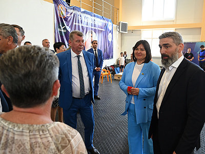 Изображение новости Ирина ЖУКОВА приняла участие в открытии спортивного зала бокса и тяжелой атлетики №55