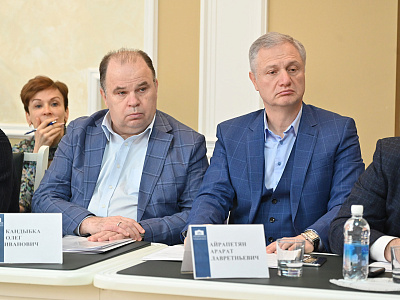 Изображение новости Общественное обсуждение на тему «Сезонные веранды общепита: актуальные проблемы законодательного регулирования» №30