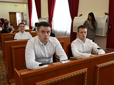 Изображение новости Заседание дискуссионной площадки на тему «Безопасность молодежи в цифровом мире» №6