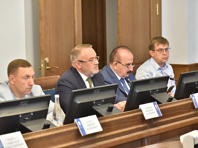 Изображение новости Круглый стол на тему «Организация перевозок школьников: положительная практика и проблемные вопросы» №44