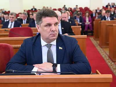 Изображение новости Пятое заседание Законодательного Собрания Ростовской области №144