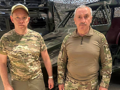 Депутаты донского парламента передали помощь участникам СВО на передовую