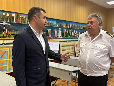 Раджив Мирзалиев встретился с коллективом Ростовского-на-Дону колледжа водного транспорта