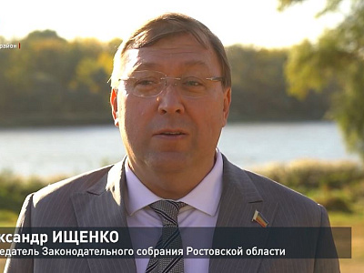 Александр Ищенко посетил социальные объекты на севере Ростовской области